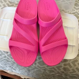 CROCS Fuchsia Comfort Sandals